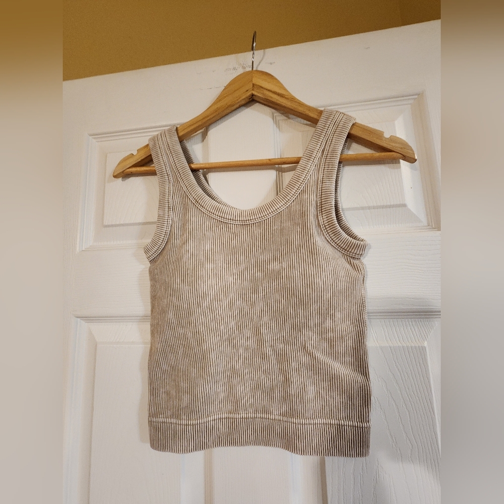 ✨️✨️NWOT✨️✨️ Zenana Stone Washed Ribbed Tank With Removeable Pad Ash Mocha